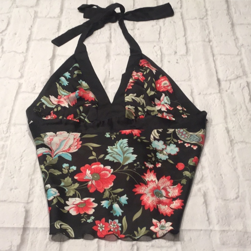 Honey Punch Backless Halter Top😀😀😀